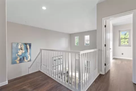 Entry Way - 1891 Trail Way, Turlock, CA 95382 photo 7 of 10