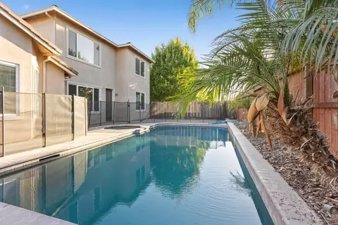 Exterior - 1891 Trail Way, Turlock, CA 95382 photo 10 of 13