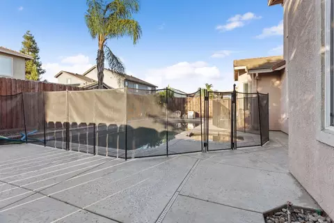 Exterior - 1891 Trail Way, Turlock, CA 95382 photo 9 of 13