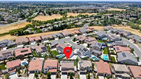 2408 Galloping Trail Ct, Rocklin, CA 95765 photo 65