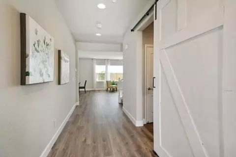 2408 Galloping Trail Ct, Rocklin, CA 95765 photo 8