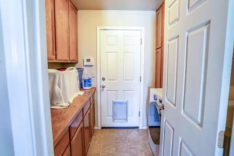 821 Georgetown, Turlock, CA 95382 photo 17
