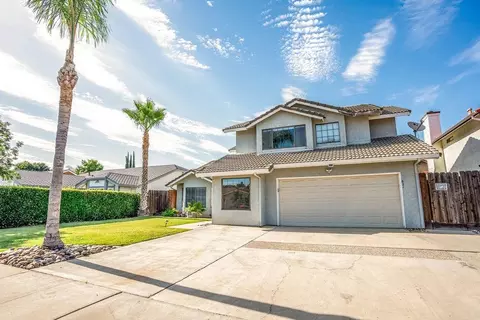 821 Georgetown, Turlock, CA 95382 photo 3