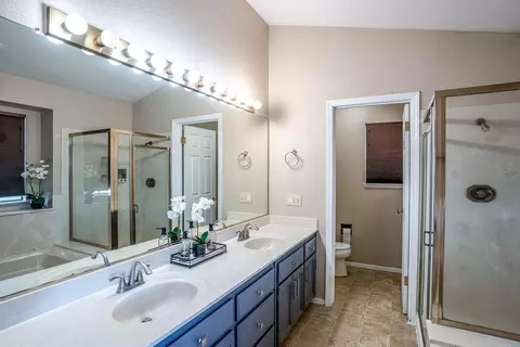 821 Georgetown, Turlock, CA 95382 photo 24