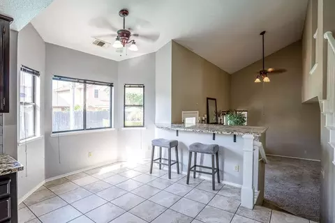 821 Georgetown, Turlock, CA 95382 photo 12