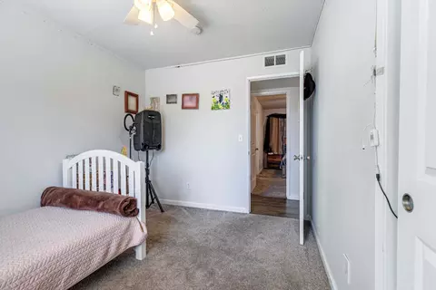 1409 Prospect Ln, Modesto, CA 95355 photo 17