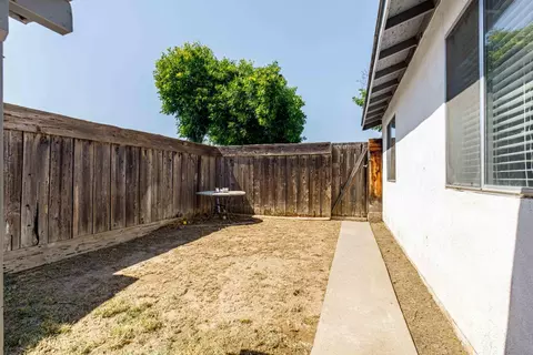1409 Prospect Ln, Modesto, CA 95355 photo 22