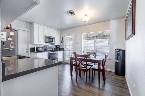 1409 Prospect Ln, Modesto, CA 95355 photo 7