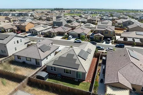 View/Area - 653 Headley Ln, Patterson, CA 95363 photo 5 of 8