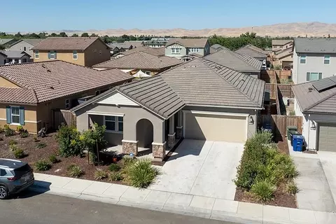 View/Area - 653 Headley Ln, Patterson, CA 95363 photo 1 of 8