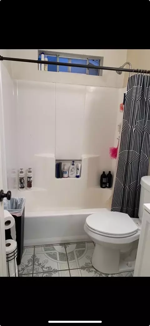 427 Saint Albans Ct, Salinas, CA 93905 photo 5