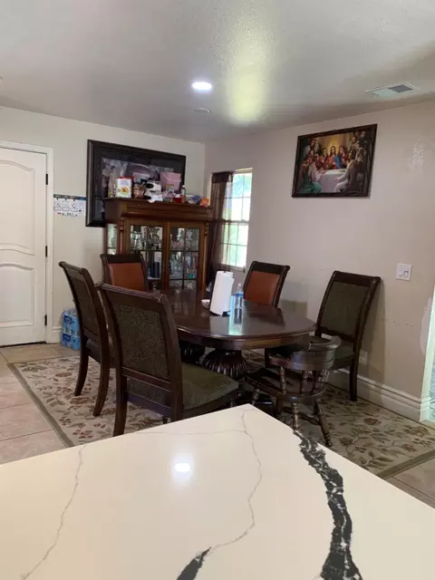 427 Saint Albans Ct, Salinas, CA 93905 photo 1