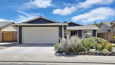 417 Cedar Ct, Lodi, CA 95240 photo 1