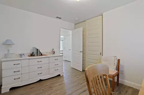 Bedroom - 417 Cedar Ct, Lodi, CA 95240 photo 2 of 2