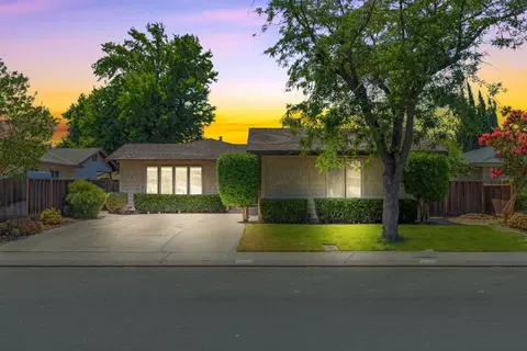 2625 Maxine Dr, Modesto, CA 95350 photo 1