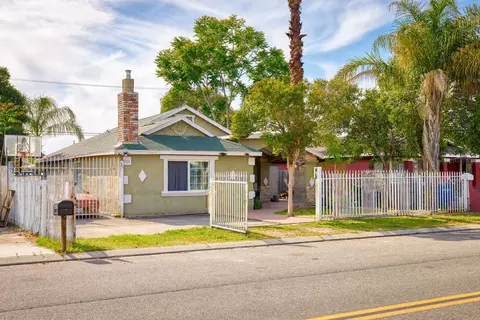 5329 9th St, Keyes, CA 95328 photo 3