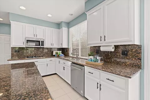 11 Addis Ct, Sacramento, CA 95835 photo 10