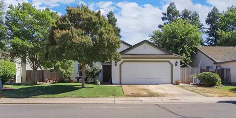 230 Cinnamon Dr, Galt, CA 95632 photo 3