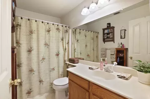 230 Cinnamon Dr, Galt, CA 95632 photo 18
