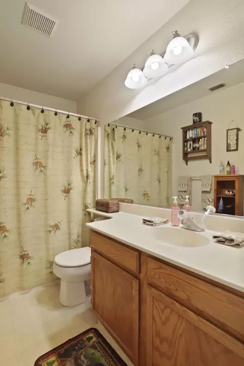 230 Cinnamon Dr, Galt, CA 95632 photo 19