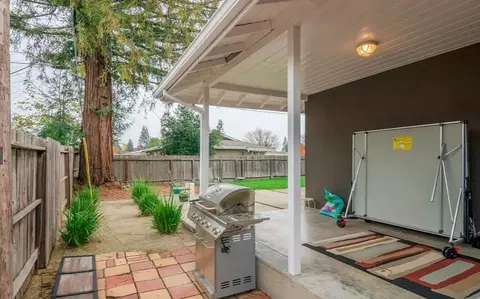 6053 Northcrest Cir, Carmichael, CA 95608 photo 23