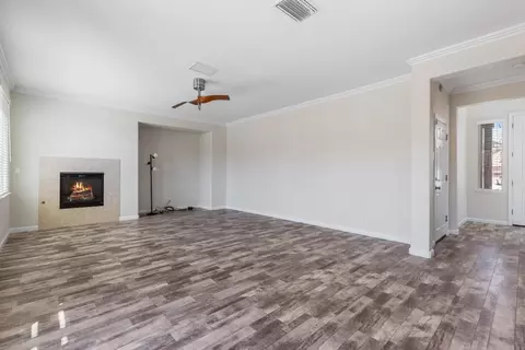 Living - 20863 Grapevine Dr, Patterson, CA 95363 photo 3 of 3