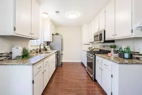 2714 Javier Pl, Davis, CA 95618 photo 16