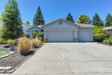 1738 Evergreen Dr, Roseville, CA 95747