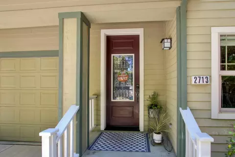 Exterior - 2713 5th St, Davis, CA 95618 photo 2 of 13