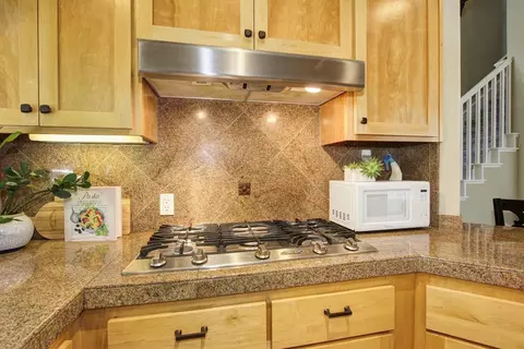 Kitchen - 2713 5th St, Davis, CA 95618 photo 11 of 12