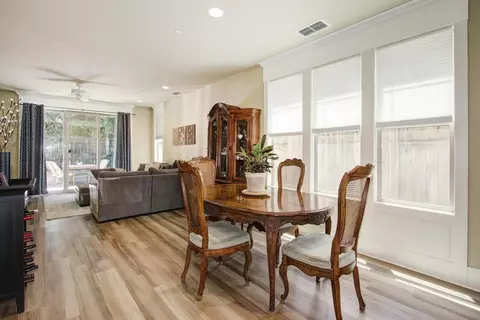 Dining - 2713 5th St, Davis, CA 95618 photo 1 of 4