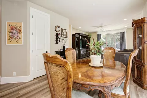 Dining - 2713 5th St, Davis, CA 95618 photo 2 of 4