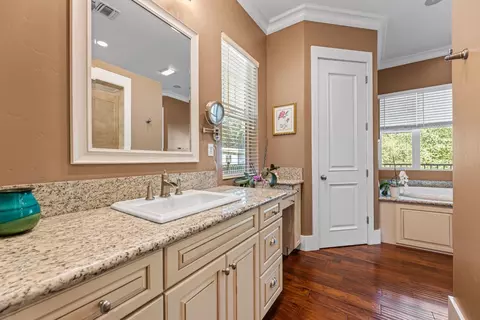 Bath - 3720 Murphy Ranch Rd, Placerville, CA 95667 photo 2 of 8