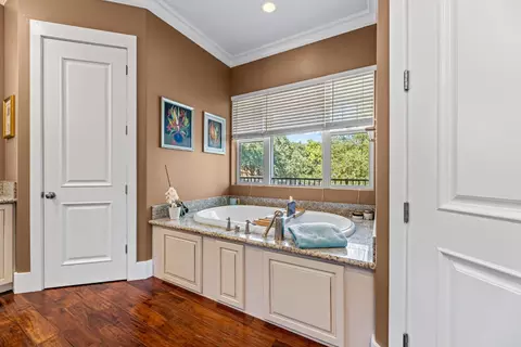 Bath - 3720 Murphy Ranch Rd, Placerville, CA 95667 photo 1 of 8