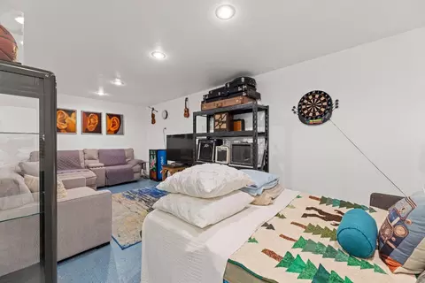 Bedroom - 3720 Murphy Ranch Rd, Placerville, CA 95667 photo 9 of 10