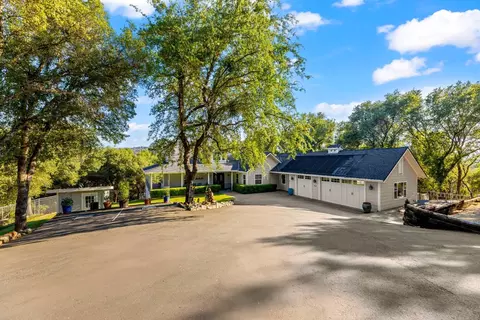 Exterior - 3720 Murphy Ranch Rd, Placerville, CA 95667 photo 4 of 33