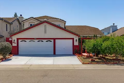 8824 Silverberry Ave, Elk Grove, CA 95624