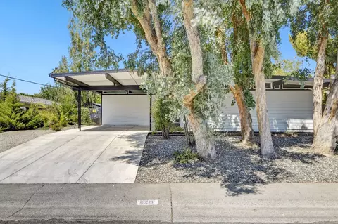 6211 Rampart Dr, Carmichael, CA 95608 photo 2