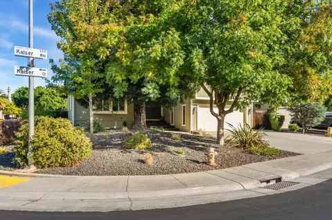 3204 Kaiser Way, Carmichael, CA 95608 photo 1