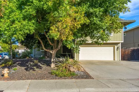 3204 Kaiser Way, Carmichael, CA 95608 photo 2