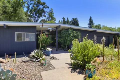 4414 Woodview St, Carmichael, CA 95608 photo 2