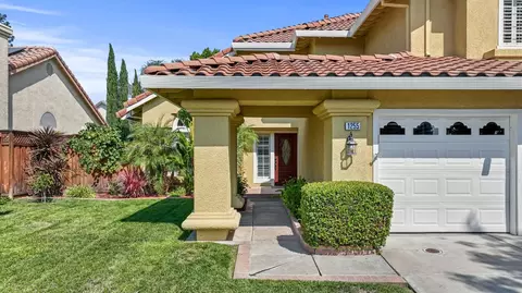 1255 Eagle St, Tracy, CA 95376 photo 4