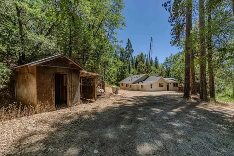 2450 Skull Flat Rd, West Point, CA 95255 photo 4