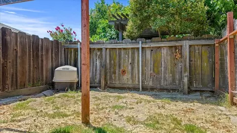 1304 Wallin Way, Modesto, CA 95351 photo 35