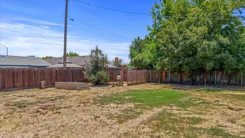 1304 Wallin Way, Modesto, CA 95351 photo 47