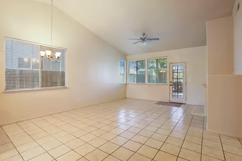 1015 Depot Dr, Manteca, CA 95337 photo 4