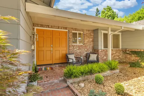 6237 Meadowvista Dr, Carmichael, CA 95608 photo 8
