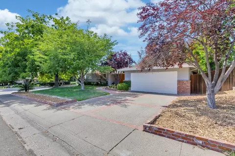 6237 Meadowvista Dr, Carmichael, CA 95608 photo 6