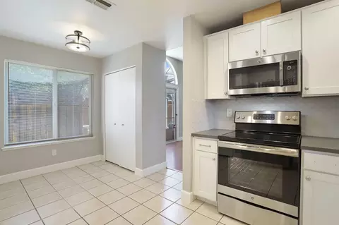8618 Hackmore Ct, Antelope, CA 95843 photo 8