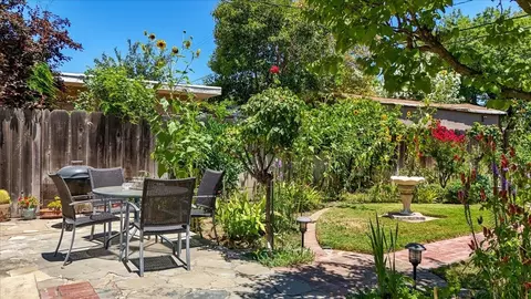 Exterior - 522 El Cajon Ave, Modesto, CA 95350 photo 13 of 30
